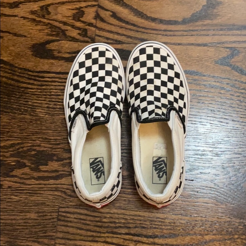 checkered vans